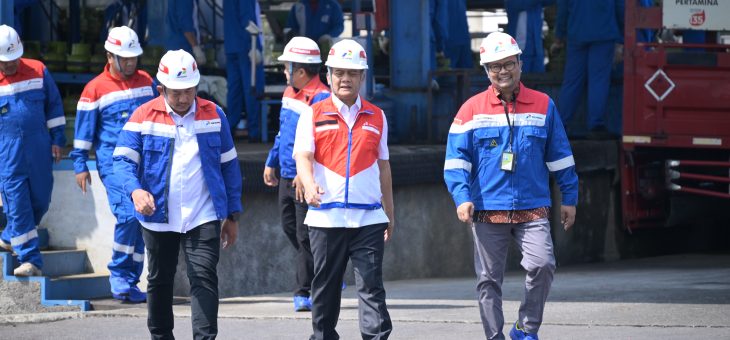 Gubernur Jawa Tengah Tinjau Ketersediaan LPG 3 Kg di Karanganyar, Pastikan Stok Aman dan Imbau Masyarakat Bijak Menggunakan